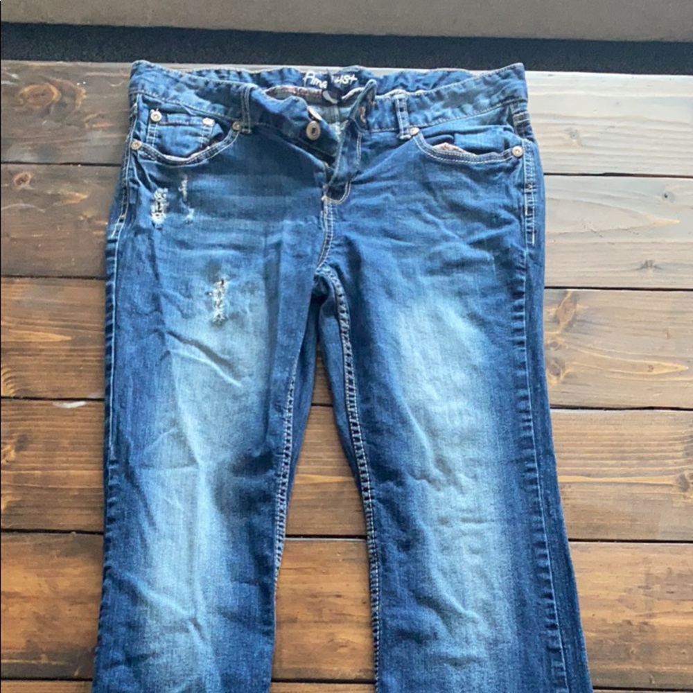 wide legged blue jeans